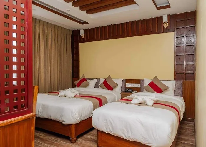 Hotel Royal Airport 2*