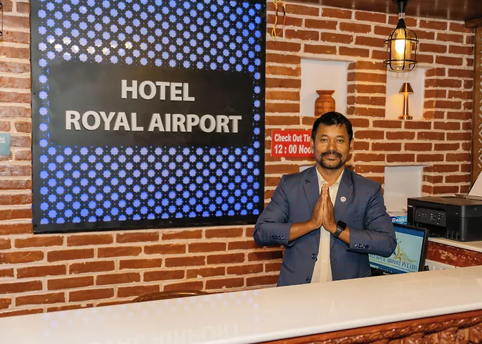 Royal Airport ホテル 2*